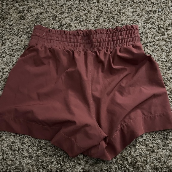 Abercrombie Women's Shorts - Picture 2 of 3